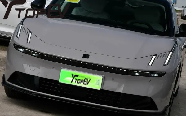 lynk & co 10 em-p lynk & co 10 em-p